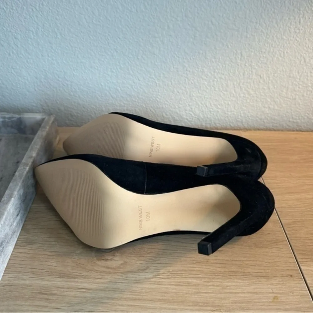 NEW Nine West Tatiana Black Suede Leather Pointy Toe Heels Pumps‎ Size 10